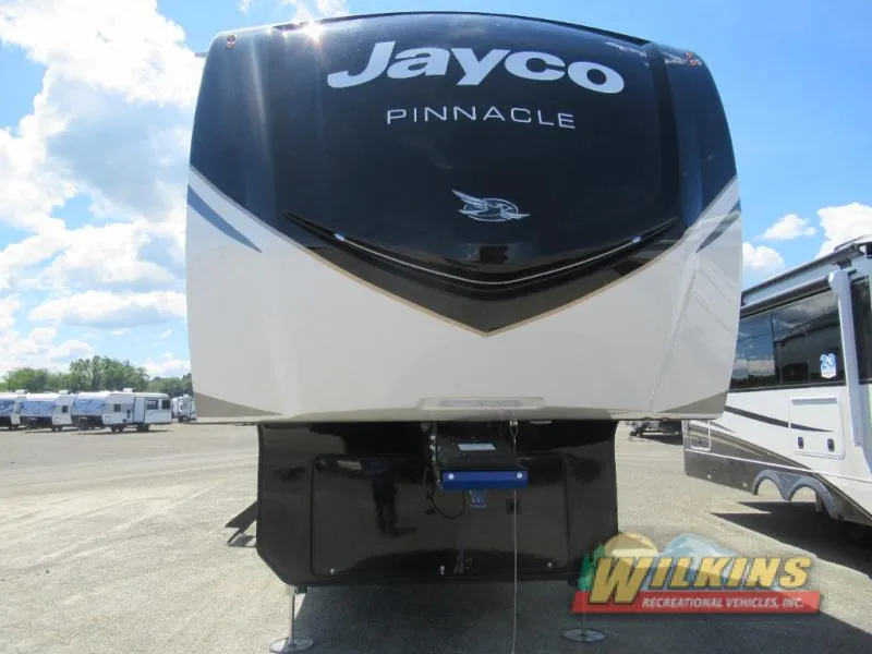 2026 Jayco Pinnacle 36FBTS - Photo 3