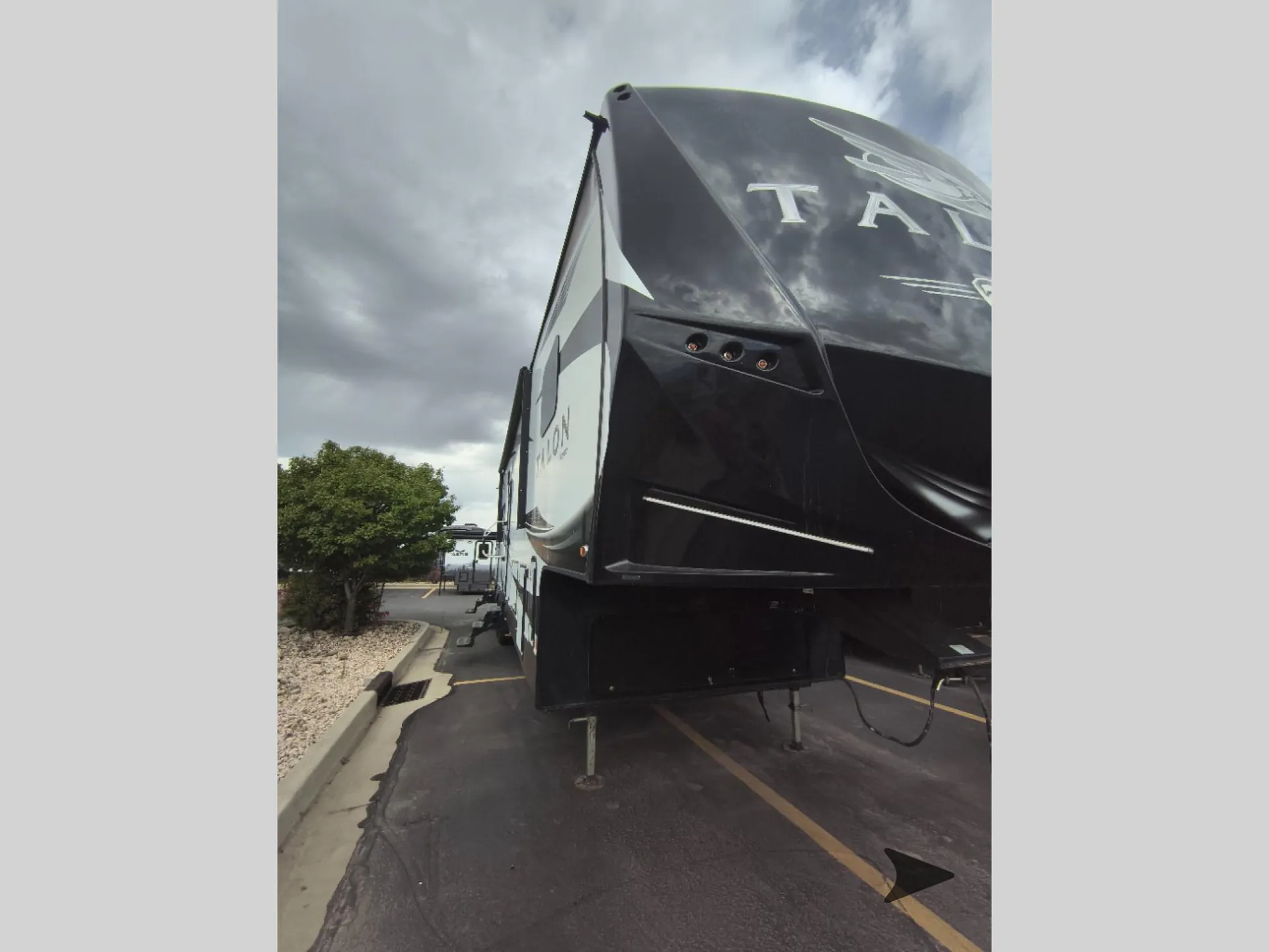 2019 Jayco Talon 392T - Photo 3