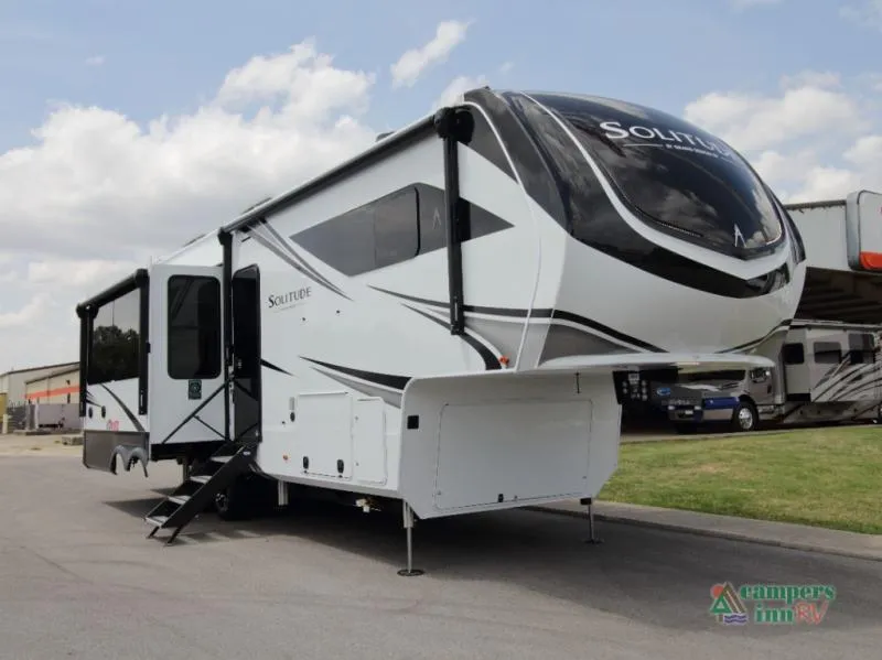 2026 Grand Design Solitude 310GK - Photo 2