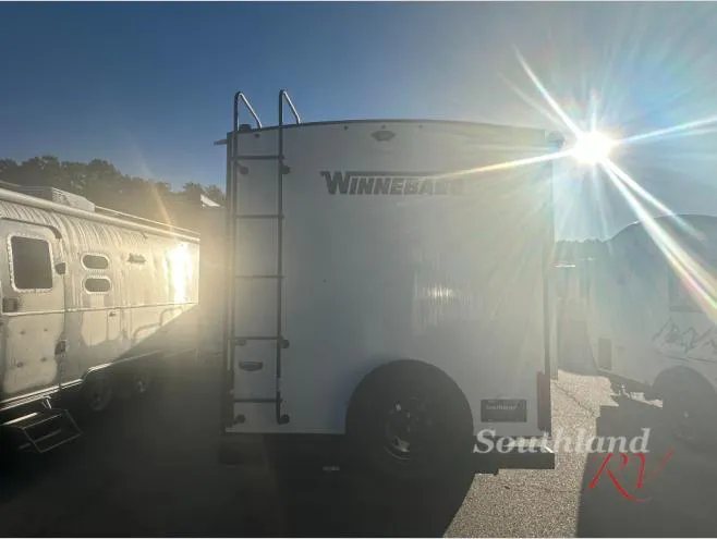 2026 Winnebago Micro Minnie 2108DS - Photo 3