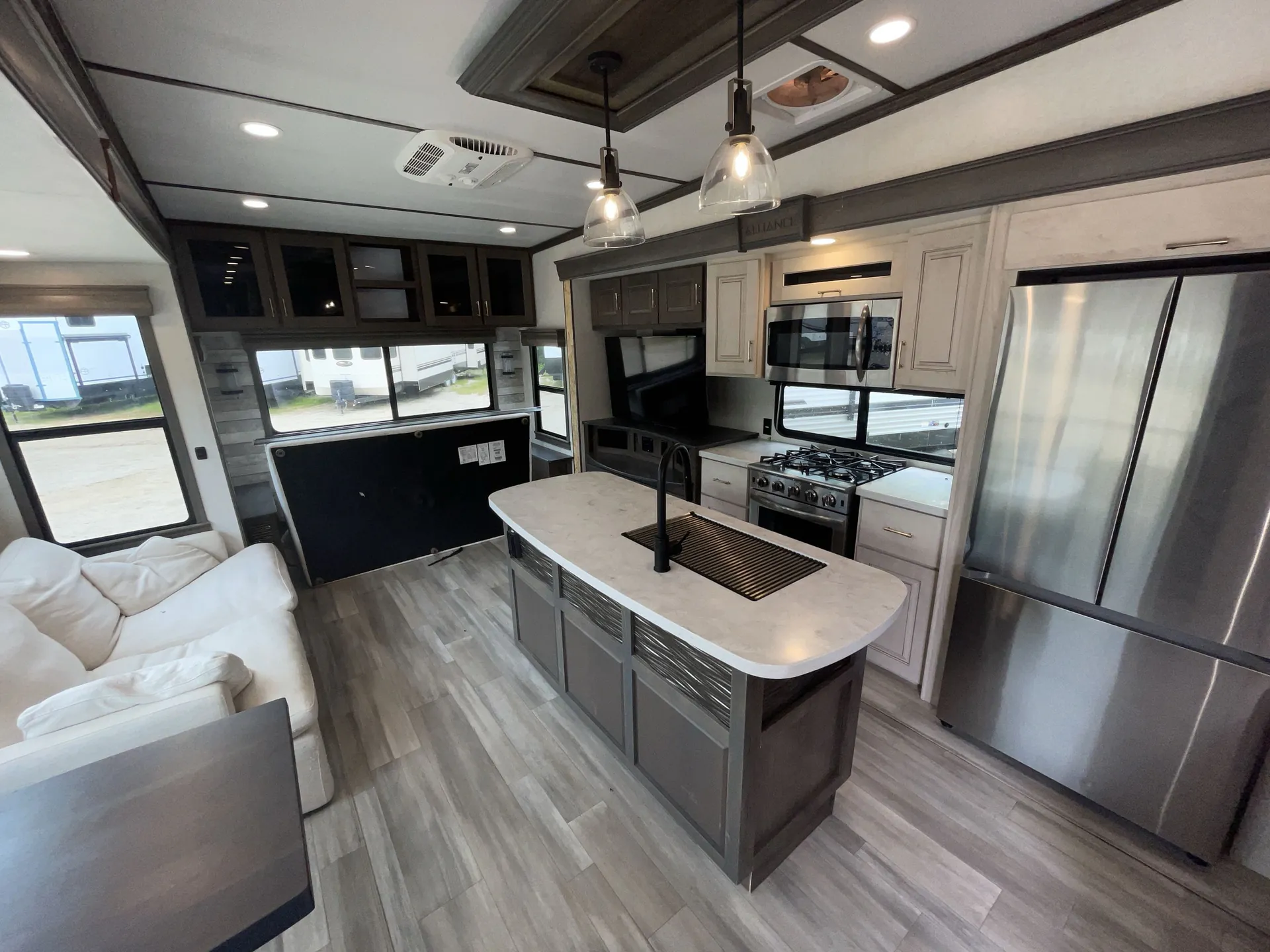 2022 Alliance RV Paradigm 390MP — living area main