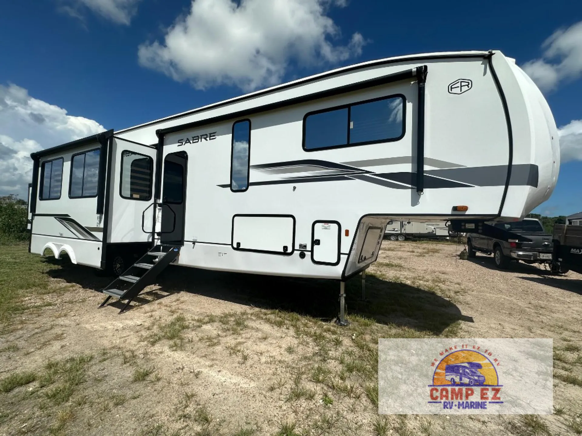 2025 Forest River Sabre 36DBB