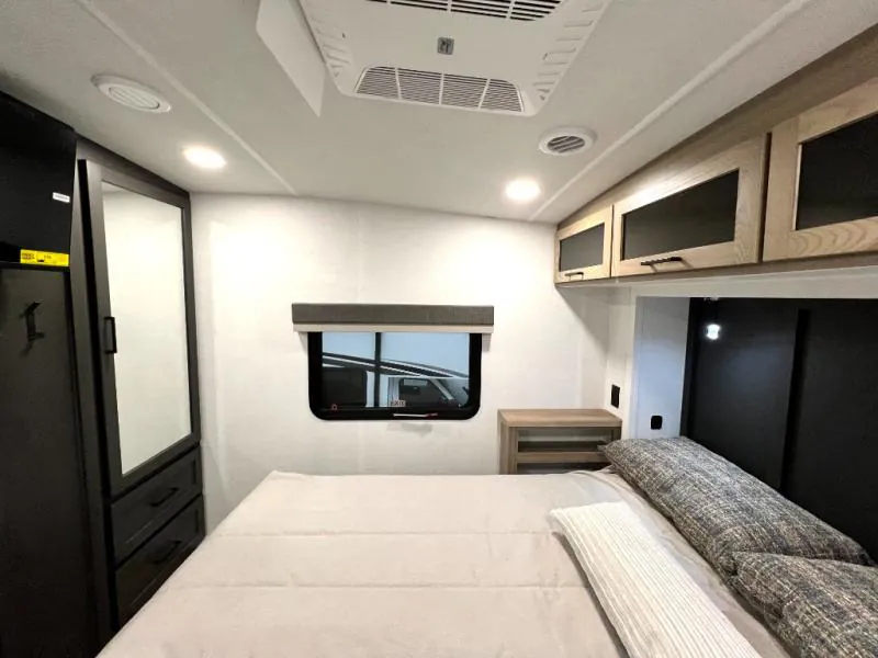 2026 Forest River Rockwood Signature R374DBH, Photos photo 52