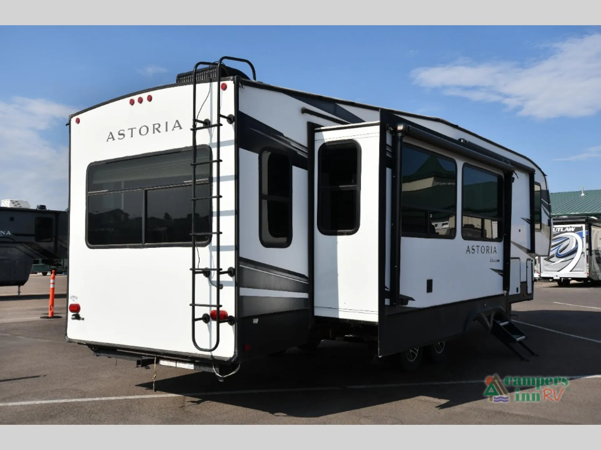 2021 Dutchmen Astoria 3173RLP - Photo 4