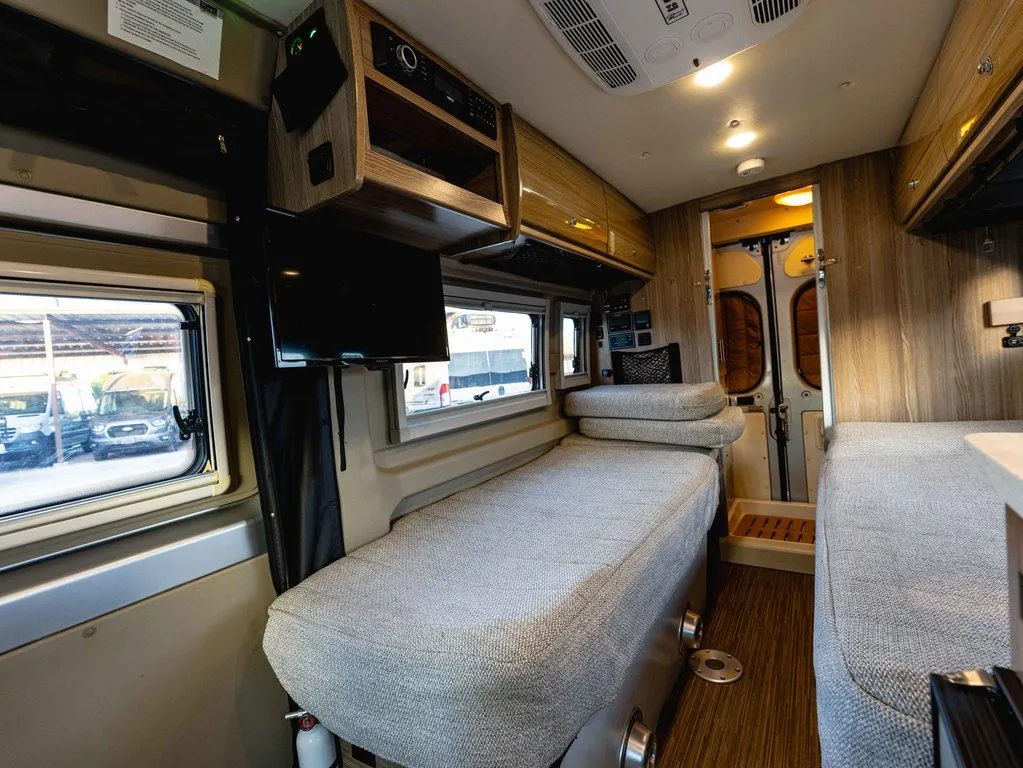 2019 Winnebago Travato 59KL, Photos photo 23