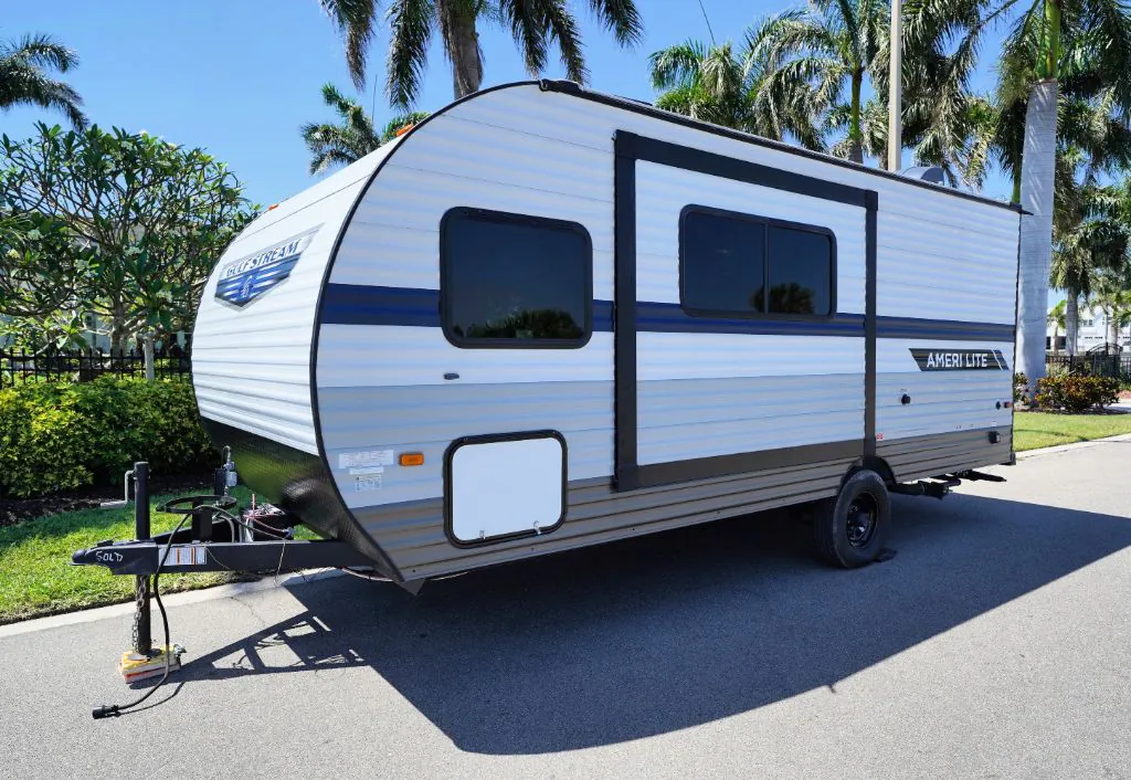 2023 Gulf Stream Ameri-Lite 192DS - Photo 3