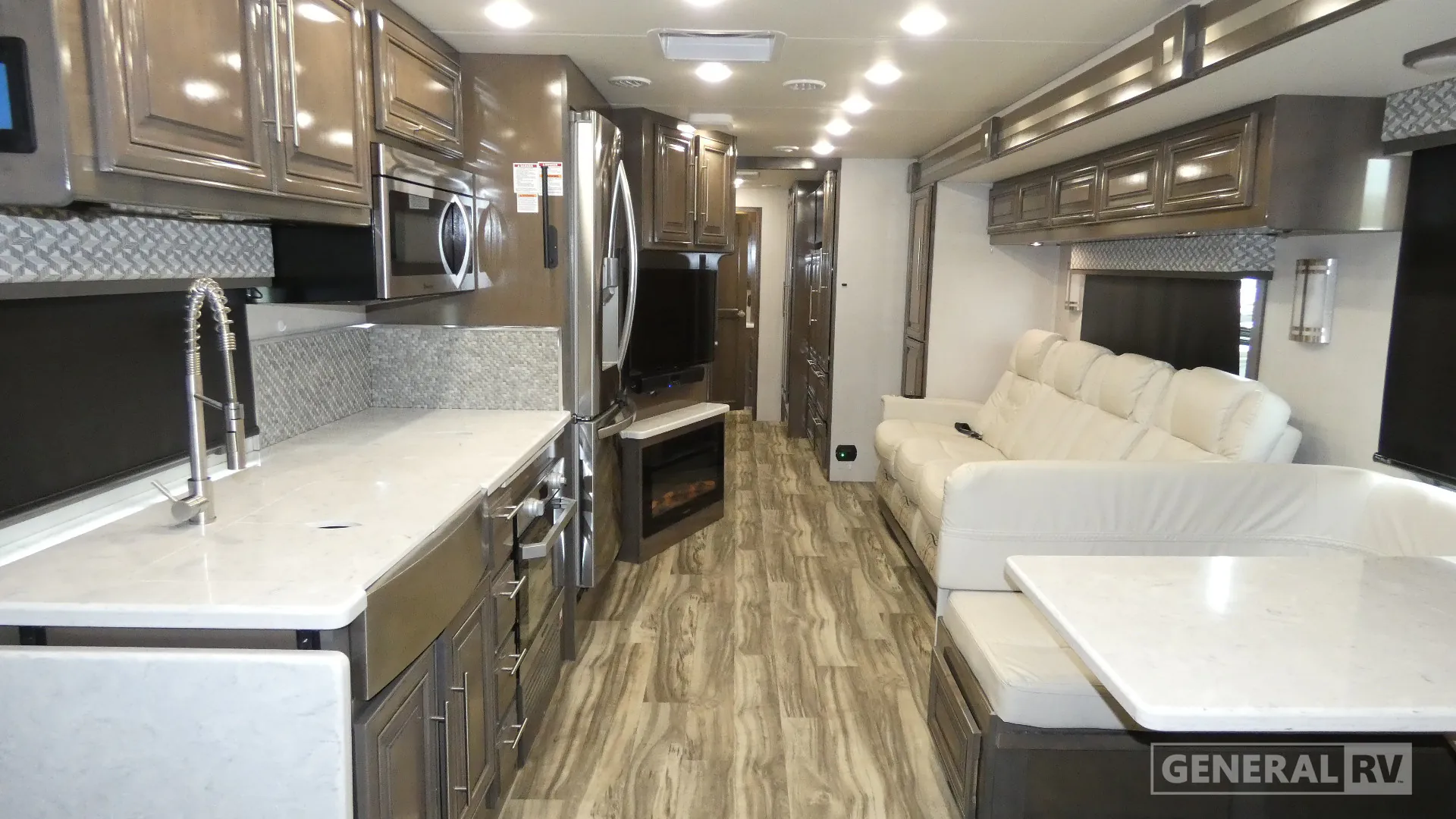 2021 Forest River Georgetown 7 Series GT7 36D7 - Photo 3