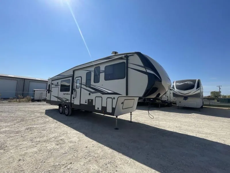 2019 Dutchmen RV Astoria 3003RLF - Main photo