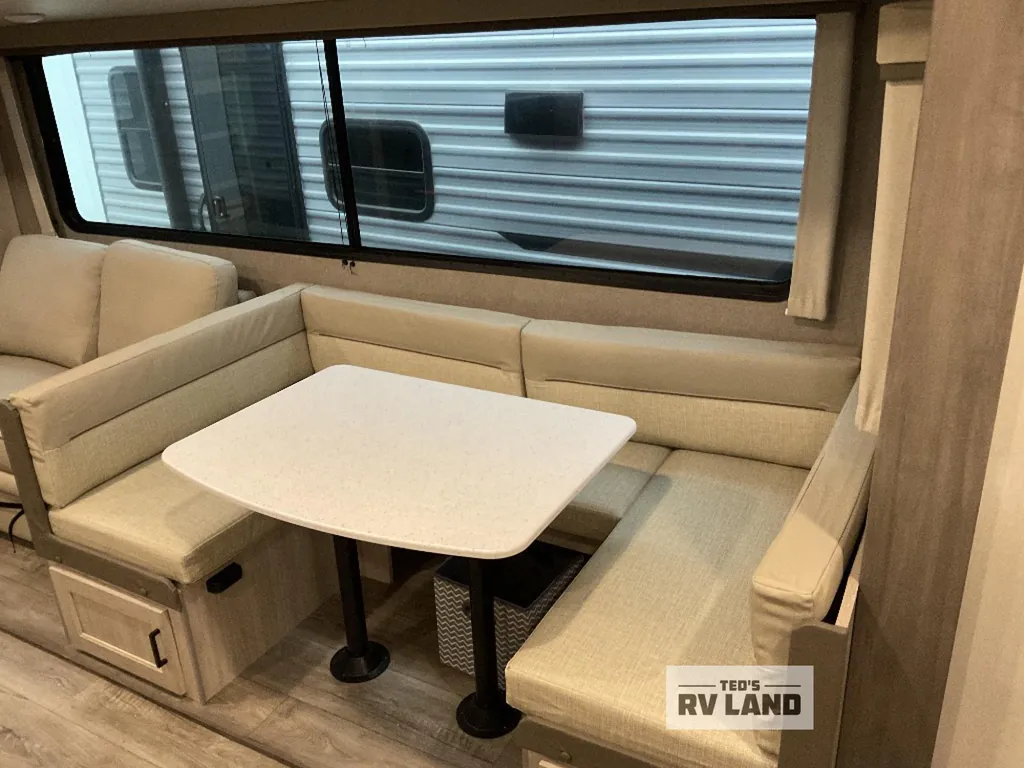 2026 Coachmen Catalina Legacy Edition 273DBHCK, Photos photo 26