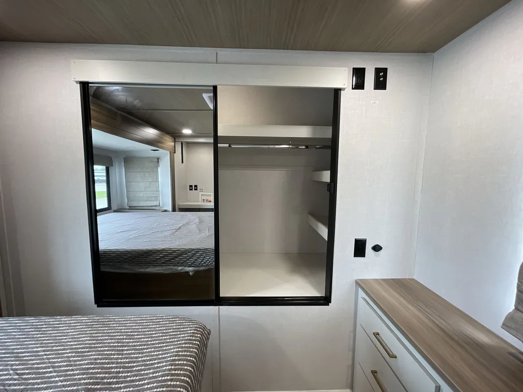 2027 Forest River Vibe 3400SB, Photos photo 28