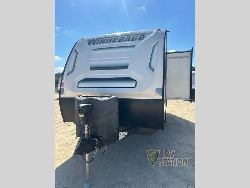 2022 Winnebago Micro Minnie 2108DS - Photo 2