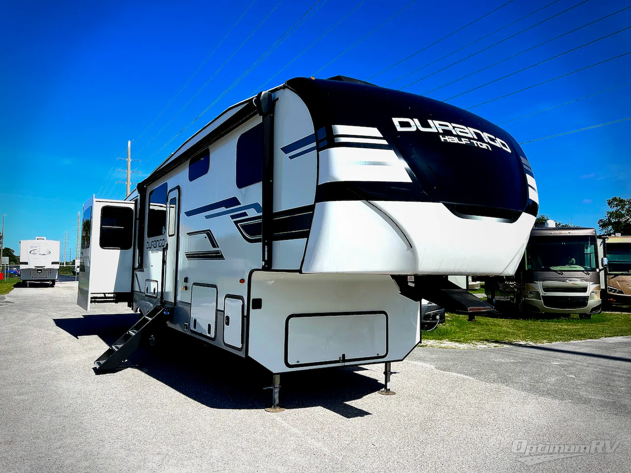 2024 K-Z Durango Half-Ton D290RLT - Photo 2