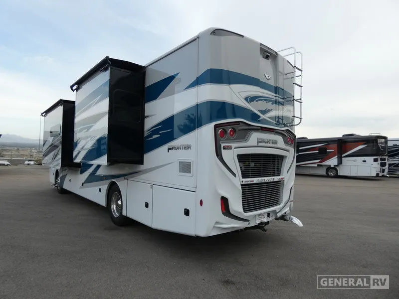 2026 Fleetwood Frontier 37S - Photo 4