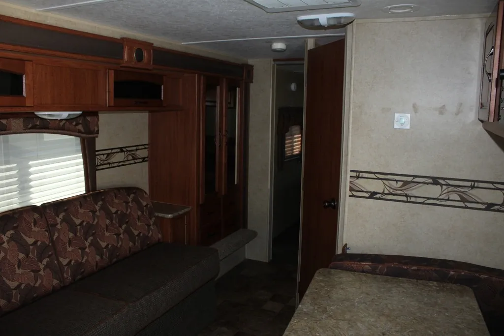 2013 Forest River Surveyor SV-264 — Photo 7
