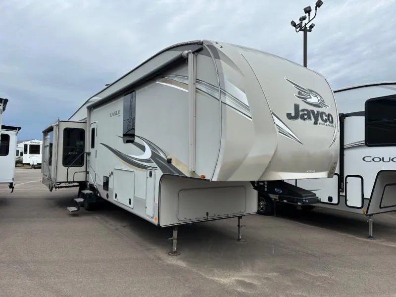 2019 Jayco Eagle3 336FBOK - Photo 2
