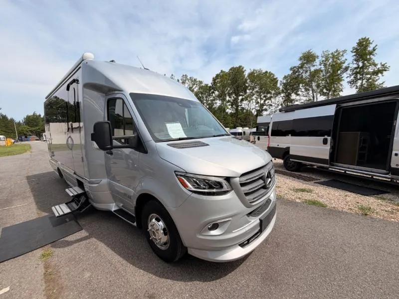 2021 Airstream Atlas Murphy Suite - Photo 3