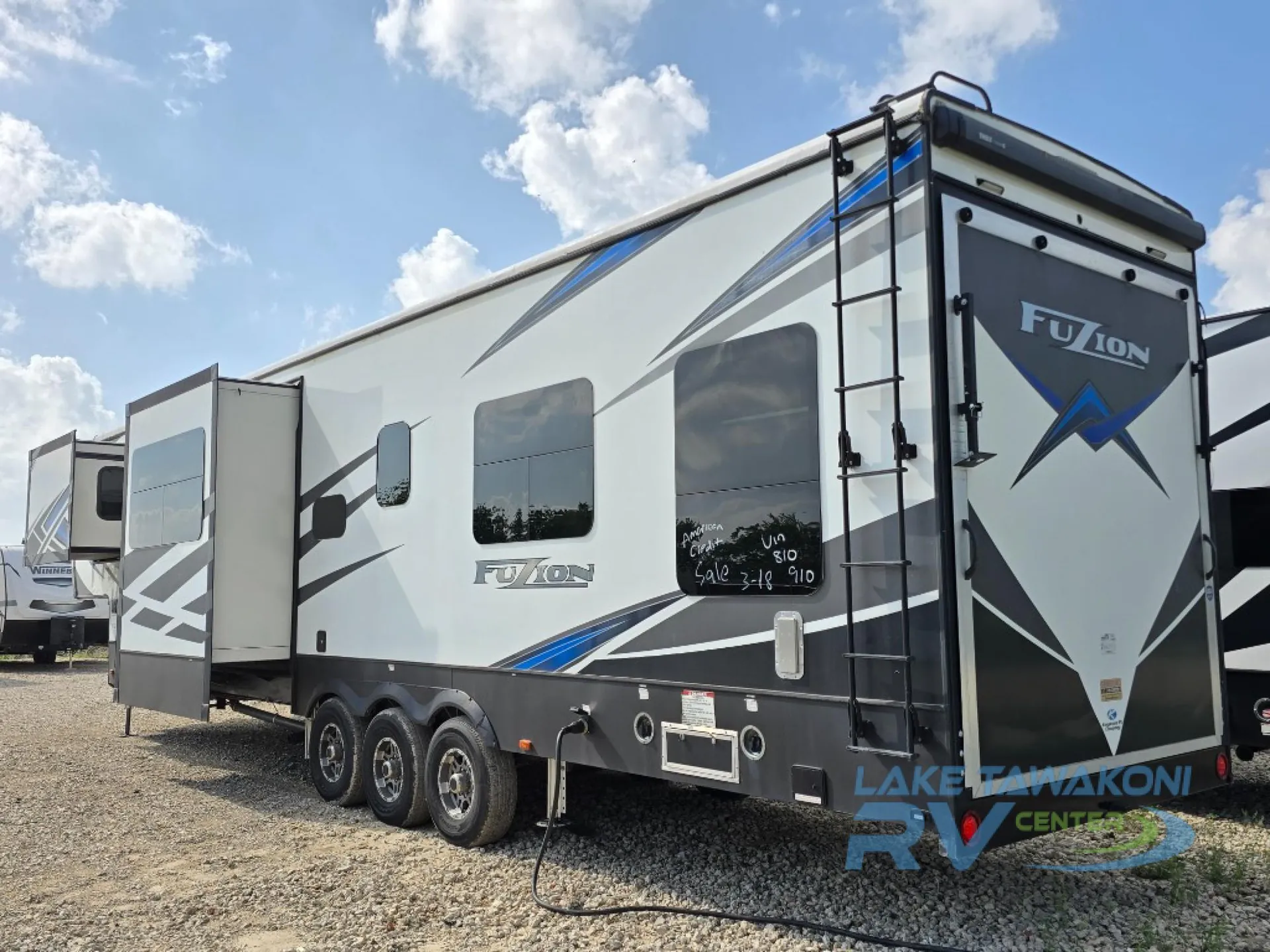2020 Keystone Fuzion 430 - Photo 3