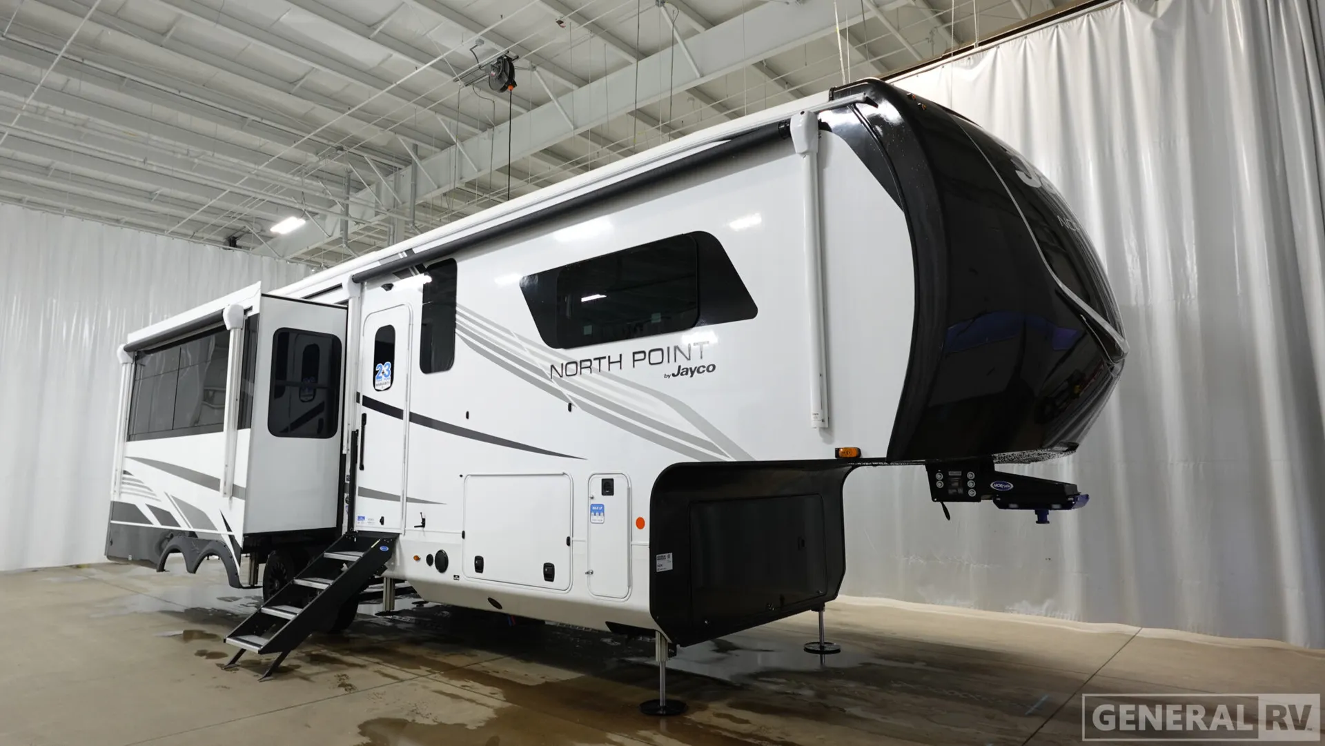 2026 Jayco North Point 310RLTS - Photo 2