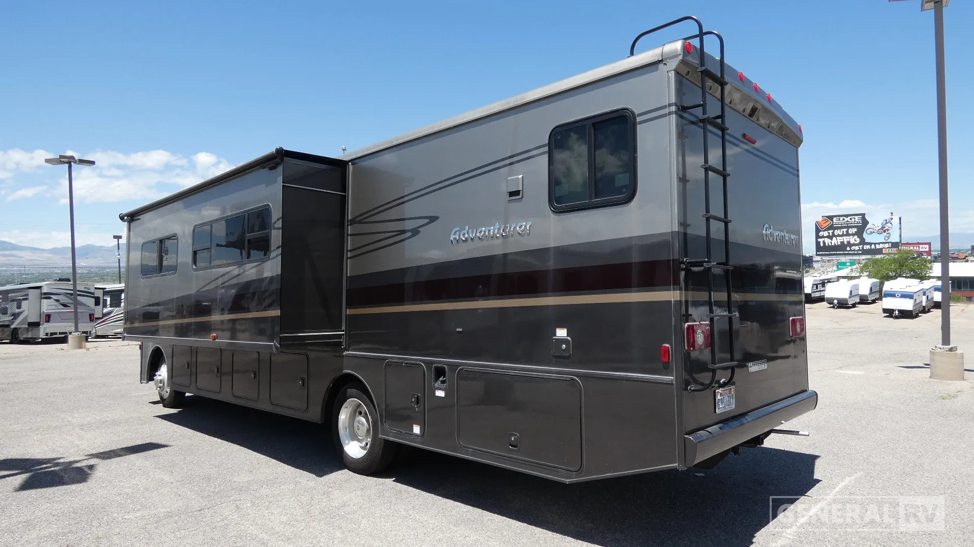 2022 Winnebago Adventurer 35F - Photo 4