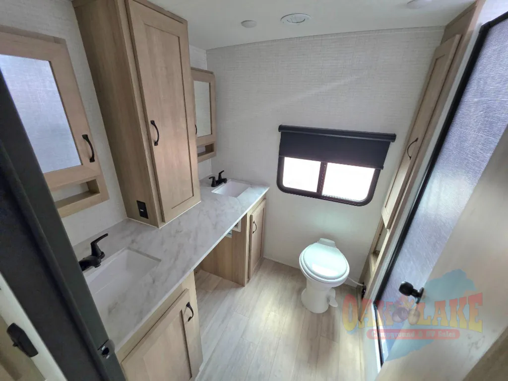 2026 Forest River Solaire 3300FLBS, Photos photo 26