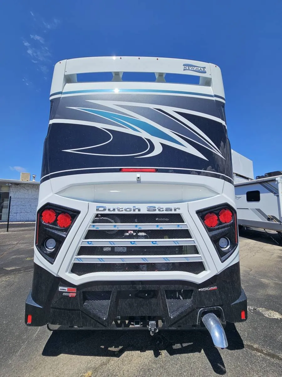 2026 Newmar Dutch Star 4081 - Photo 4