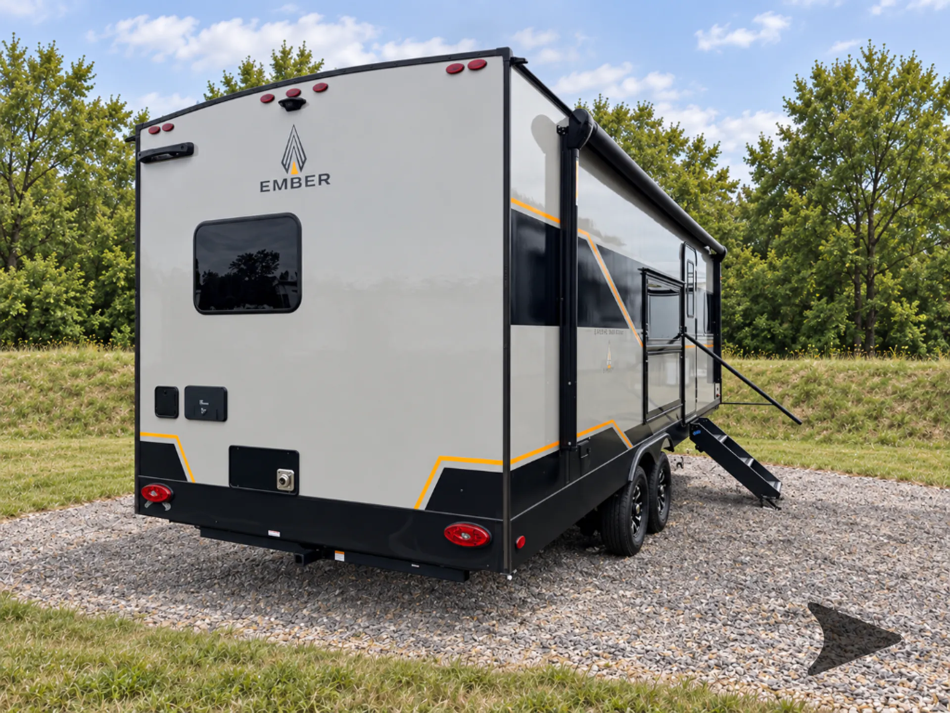 2027 Ember RV Touring Edition 2300MLL - Photo 4