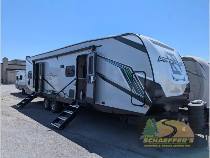 2025 Coachmen Adrenaline 30GS - Photo 2