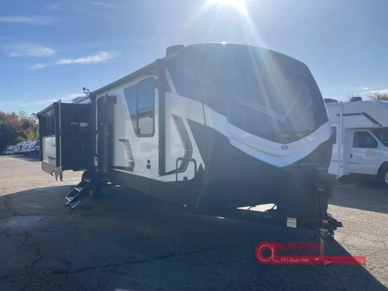 2025 Keystone Outback 328RL - Photo 2