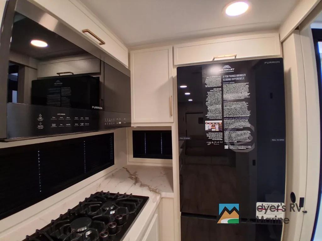 2026 Brinkley Model Ix 20X, Photos photo 7