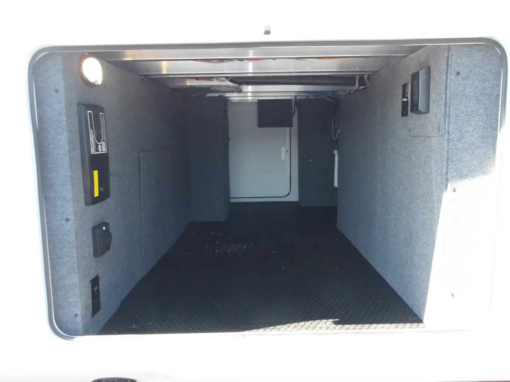 2027 Jayco Pinnacle 32RLTS, Photos photo 5
