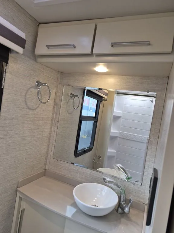 2020 Tiffin Wayfarer 25 RW, Photos photo 37
