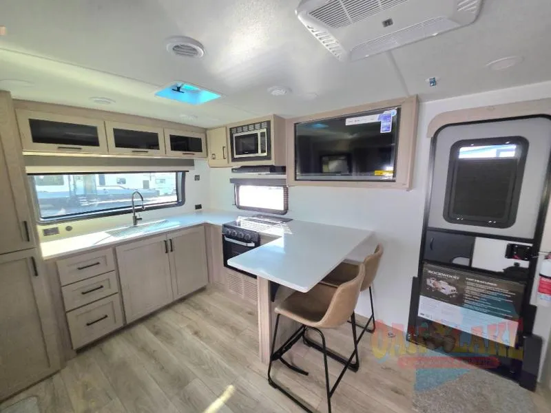 2026 Forest River Rockwood Mini Lite 2523MBR - Photo 4