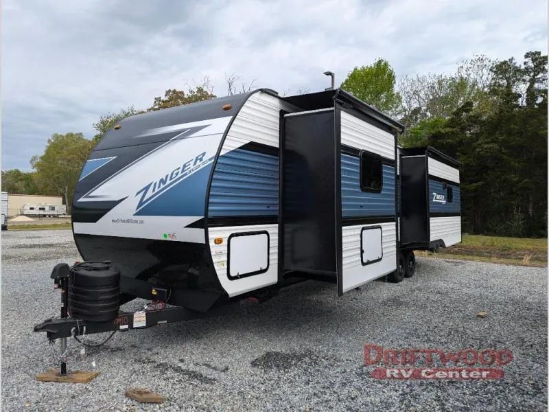 2025 CrossRoads Zinger 340RE - Photo 3