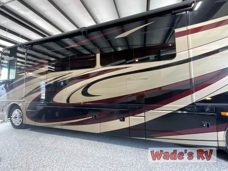 2017 Fleetwood Pace Arrow 36U - Photo 4