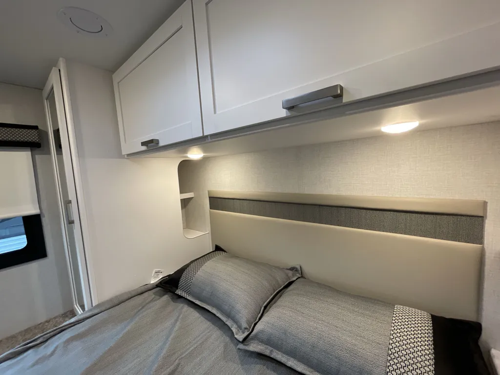 2026 Thor Motor Coach Freedom Elite 28HE, Photos photo 15