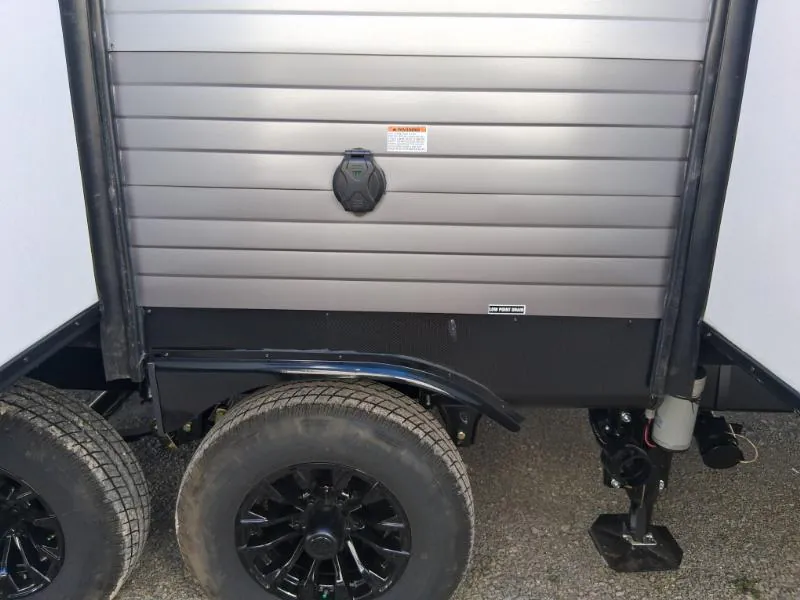 2027 Coachmen Catalina Legacy Edition 333DBDSCK, Photos photo 33