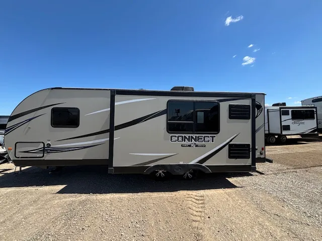 2018 KZ RV Connect C251RK - Photo 4