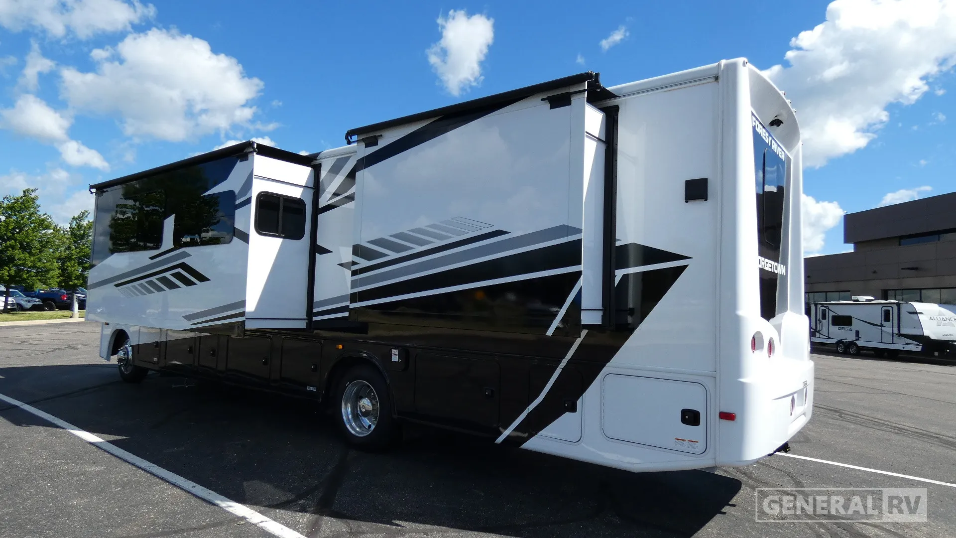 2026 Forest River Georgetown 5 Series 34M5 - Photo 4