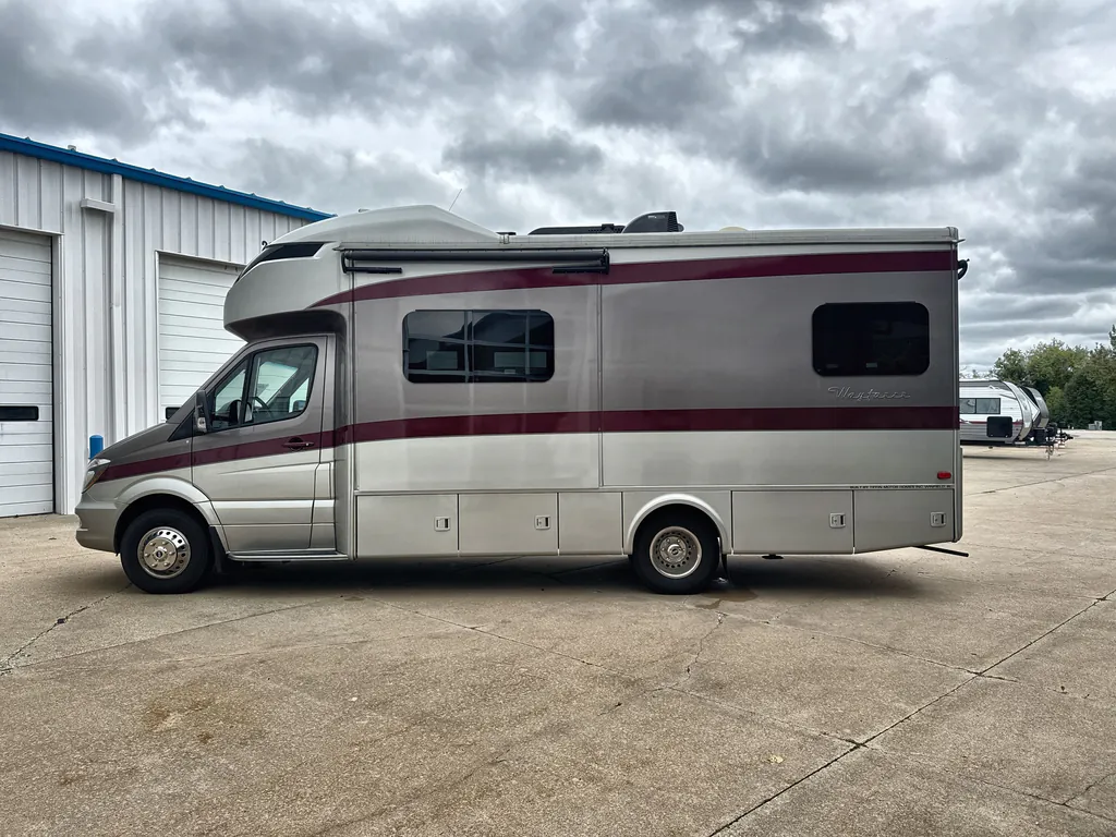2019 Tiffin Wayfarer 25 QW, Photos photo 6