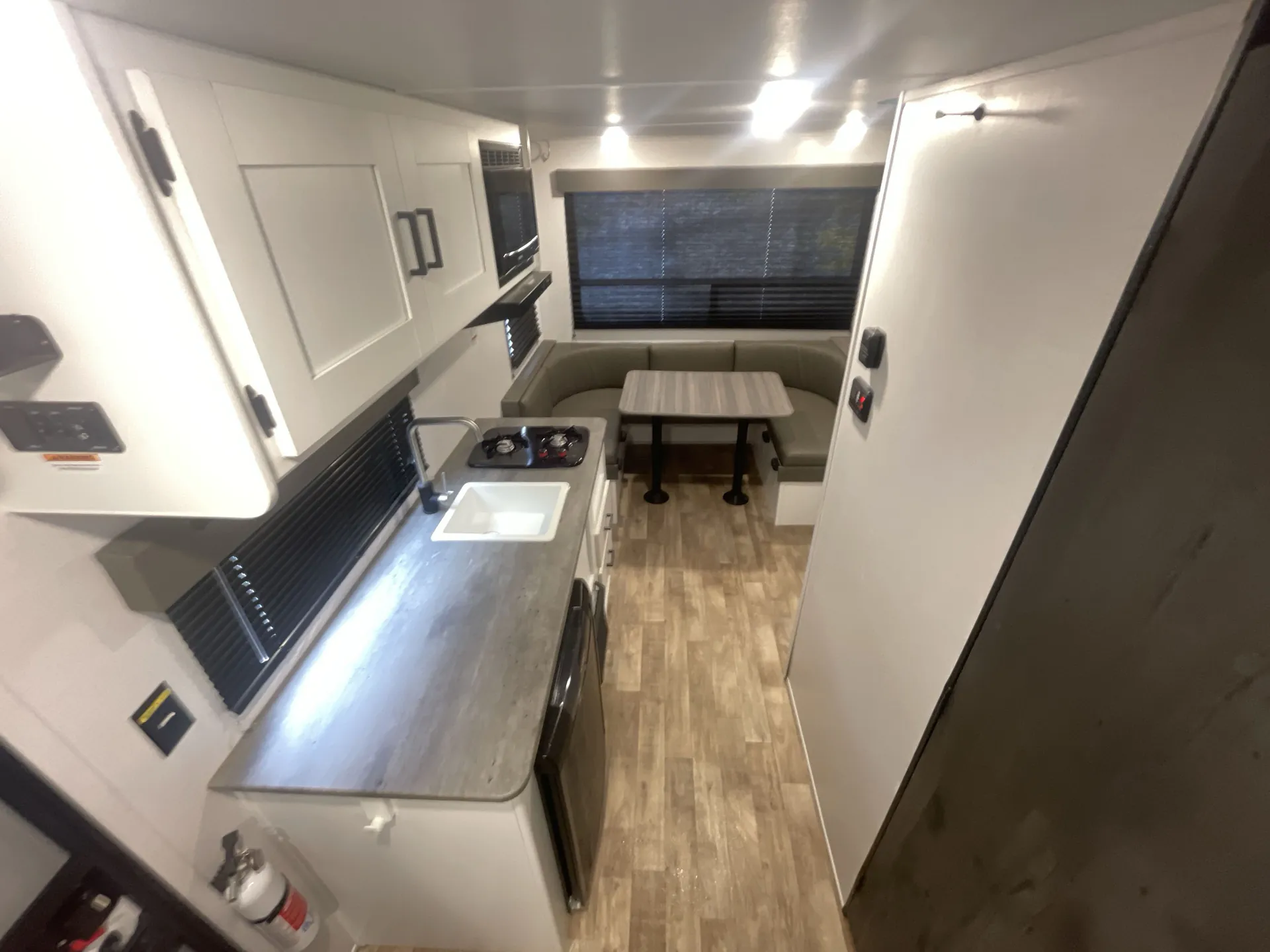 2022 Keystone Hideout 177RD — living area main