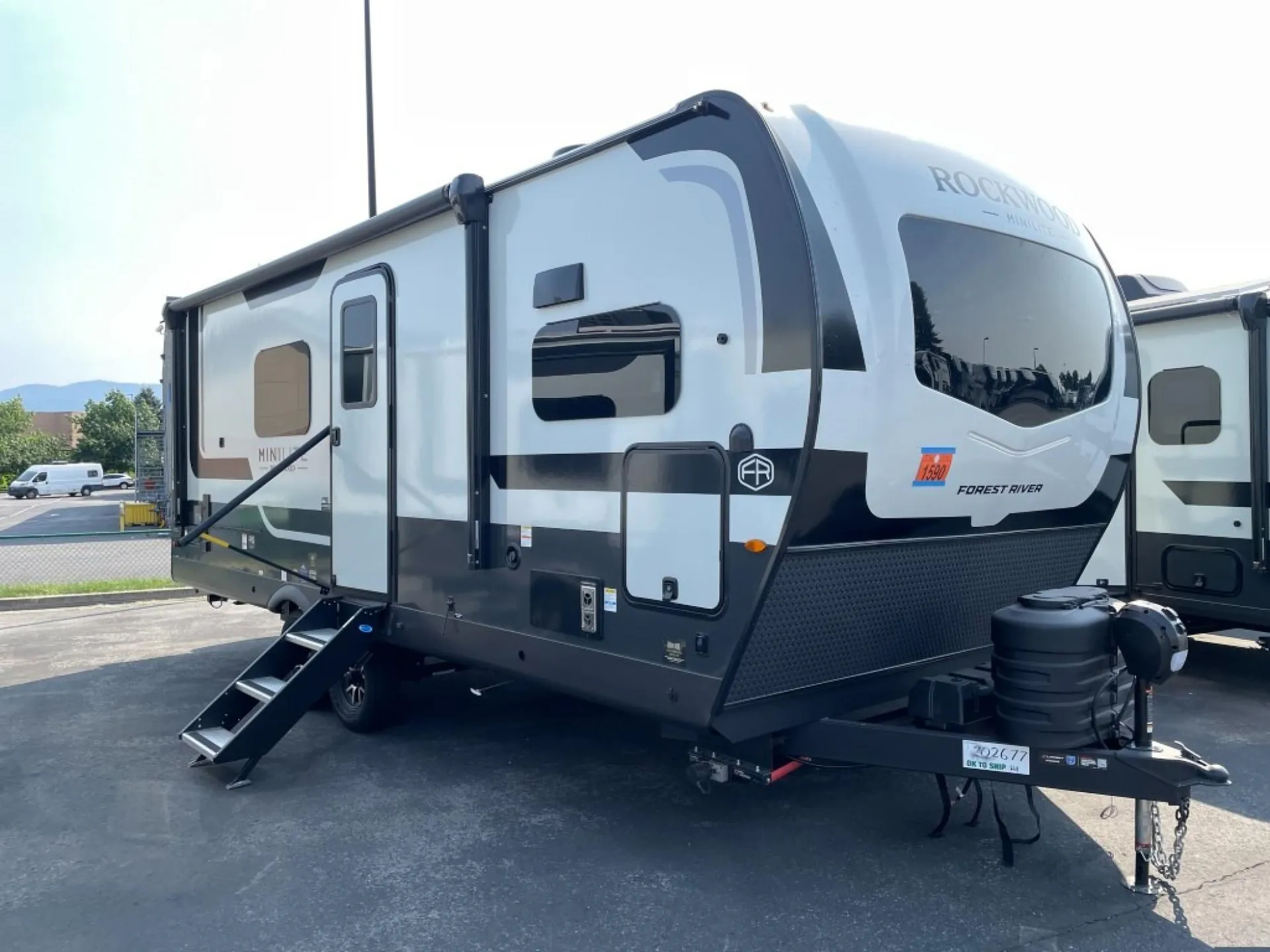 2027 Forest River Rockwood Mini Lite 2523MBR