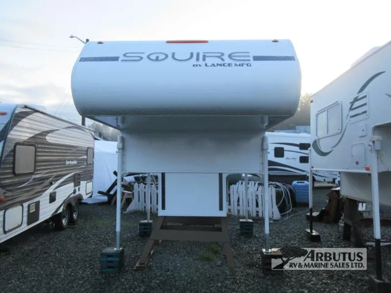 2026 Lance Squire Truck Campers SQ610 - Photo 2