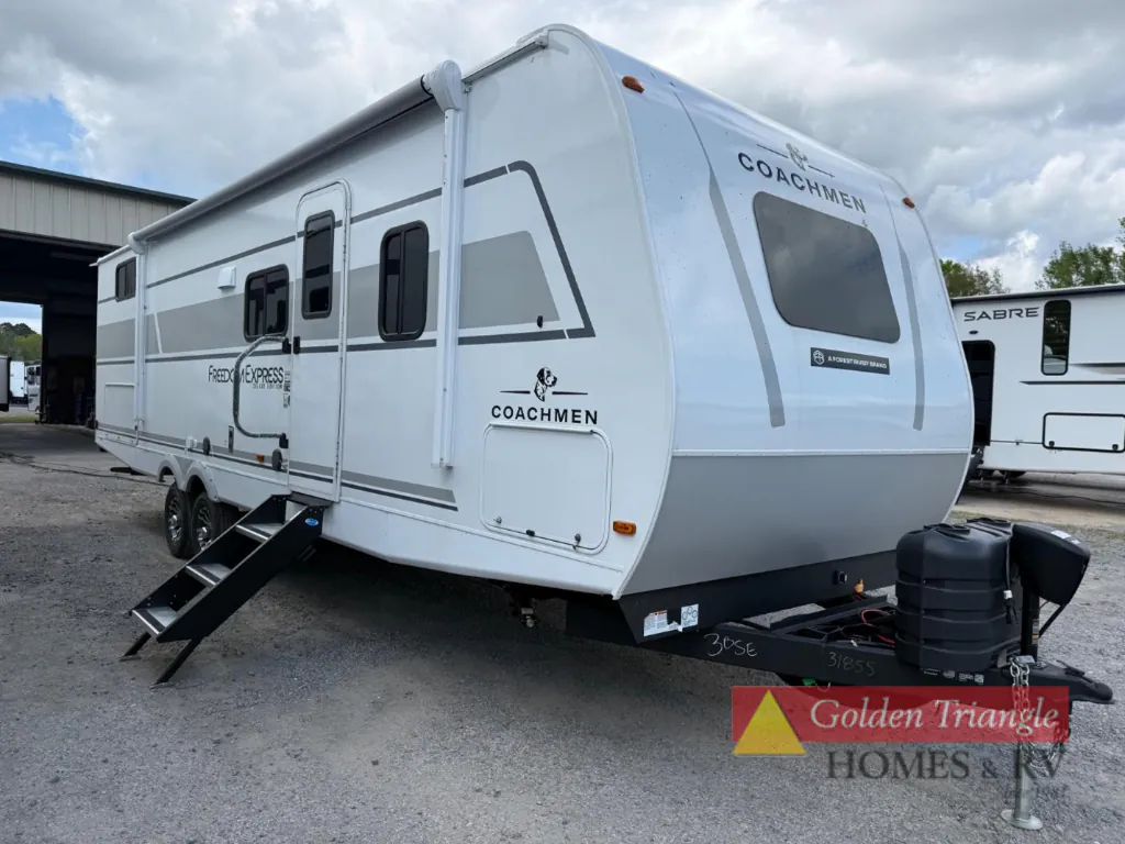 2026 Coachmen Freedom Express Select 30SE, Photos photo 3
