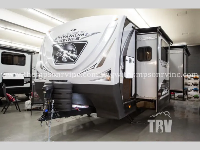 2025 Outdoors RV Black Stone Titanium Series 260KRS - Photo 2
