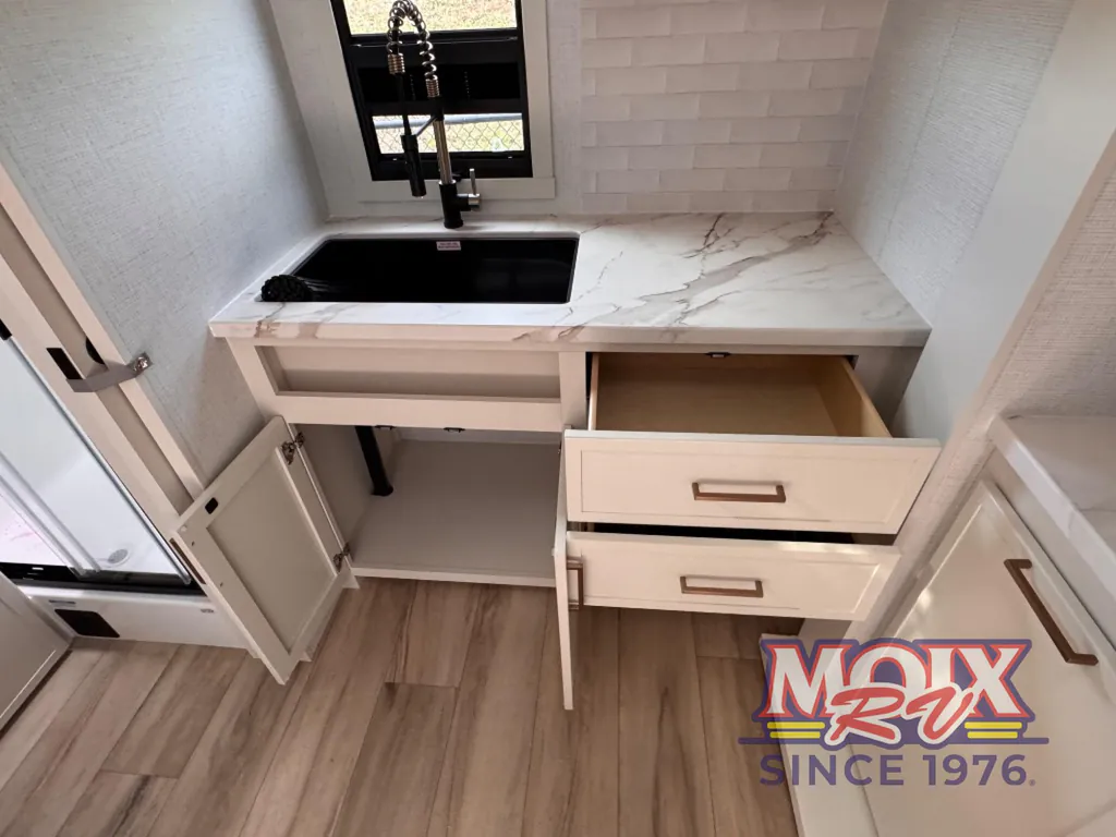 2026 Brinkley Model Ix 23X, Photos photo 42