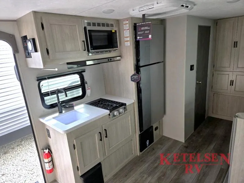 2026 Forest River Catalina 184MKS - Photo 3