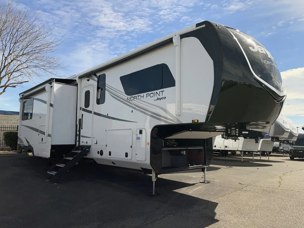 2026 Jayco North Point 395DSDB - Photo 2