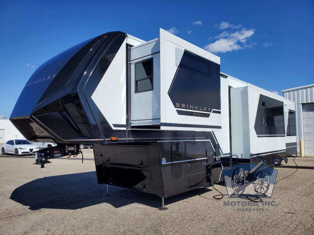 2026 Brinkley Model G 4100, Photos photo 4