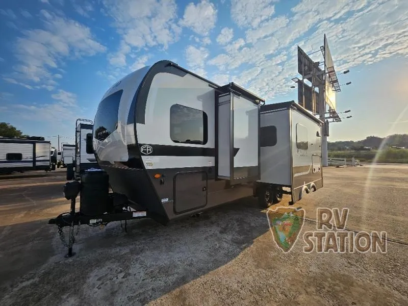 2026 Forest River Rockwood Mini Lite 2522FB - Photo 3