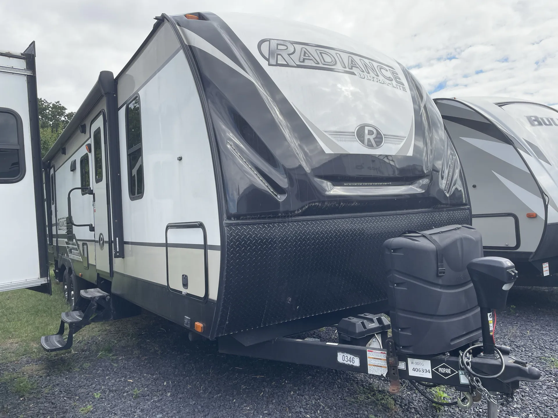 2019 Cruiser RV Radiance 30DS - Photo 2